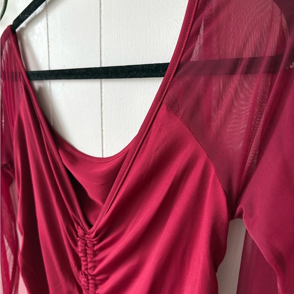 Red Bodycon Dress with Ruched Design Mesh Sleeves Size XXL - Picture 4 of 5